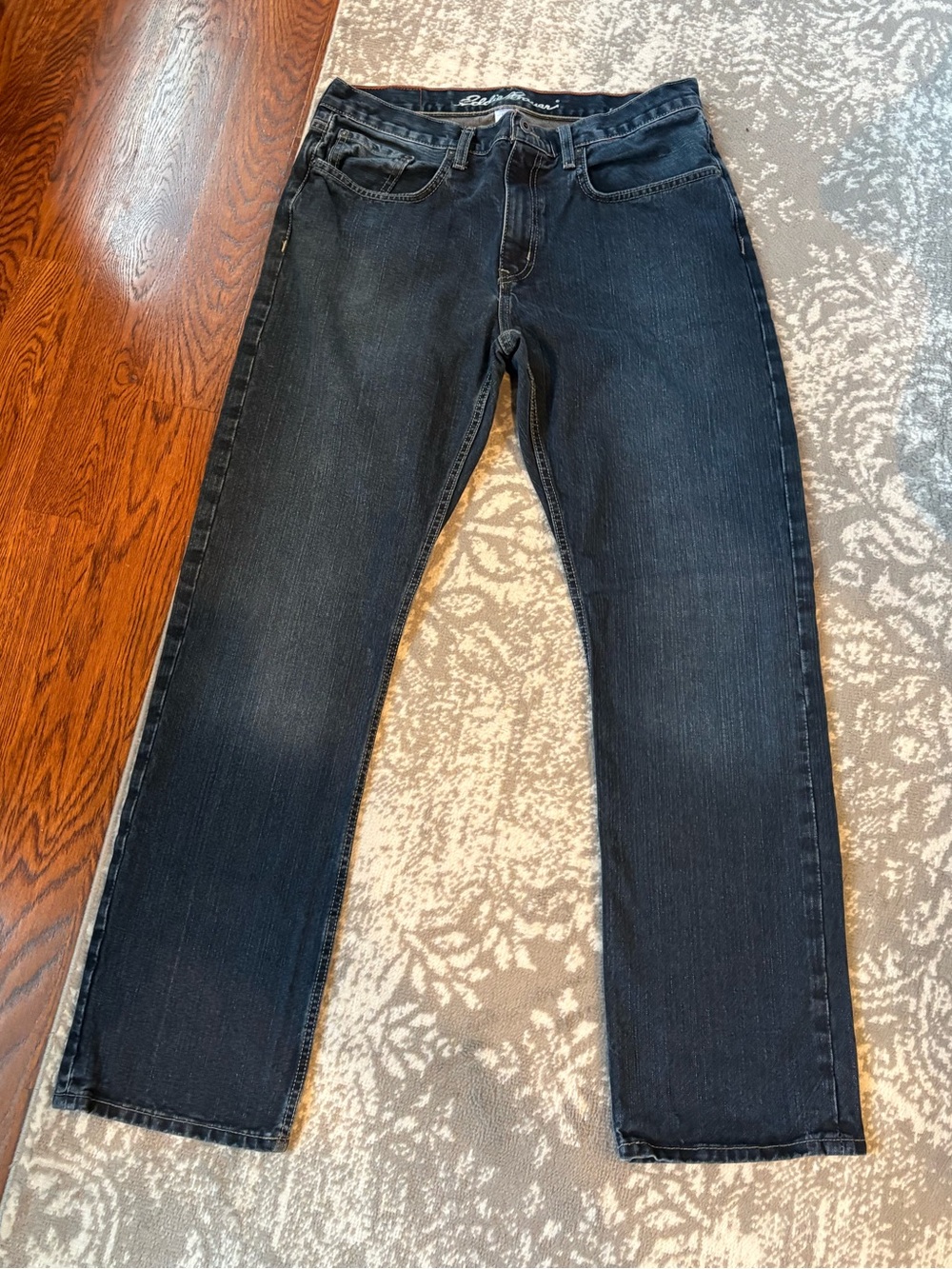 Eddie Bauer Men's Dark Blue Straight-Leg Jeans